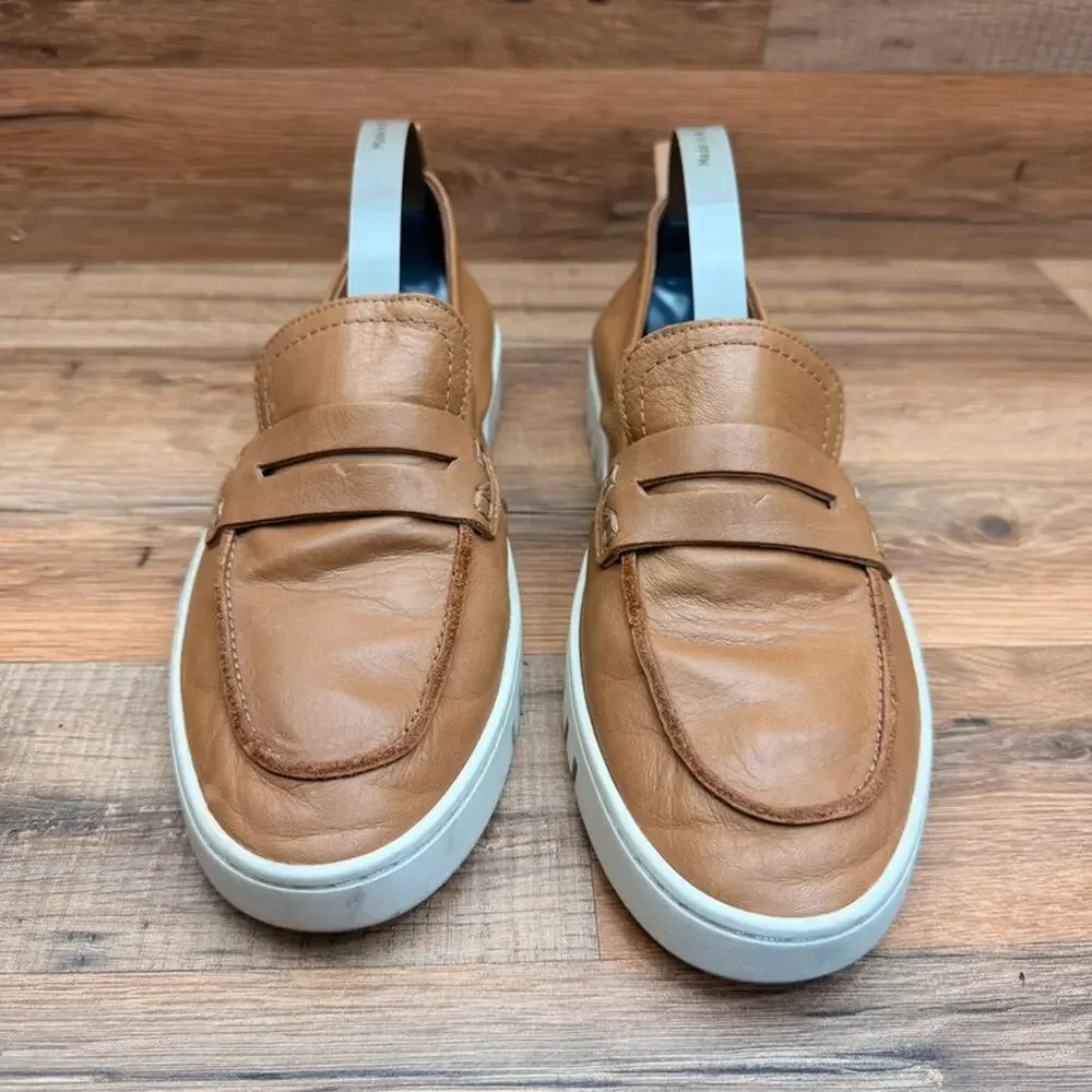 Vionic Women's size  9 Comfortable  Loafer Camel Leather shoes